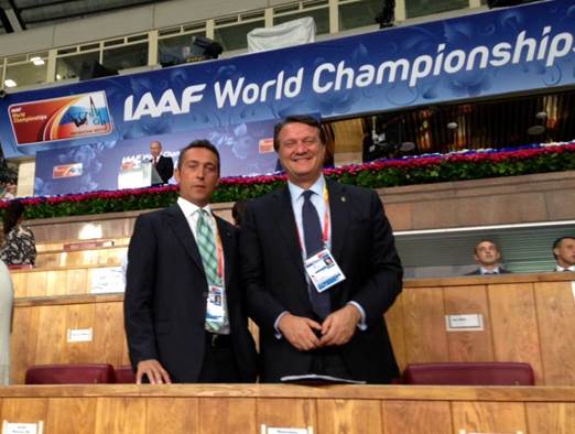 Hasan Arat, Président d'Istanbul 2020 , (right) and Ali Koç, membre du CA de Koç Holding,à l'IAAF Moscou 2013