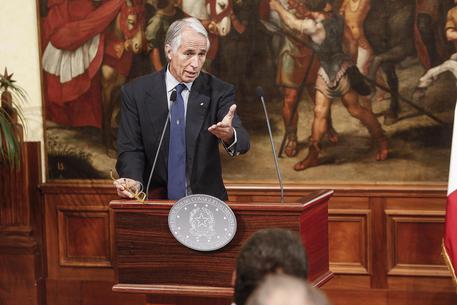 Il presidente del Coni Giovanni Malago', durante la conferenza stampa di presentazione del piano sport e periferie a palazzo Chigi, Roma, 12 ottobre 2016. ANSA/ GIUSEPPE LAMI